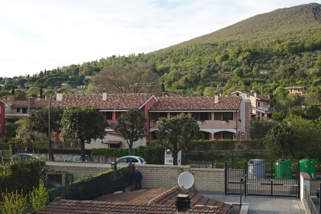 Casa Vacanze I Melograni Trevignano Romano Room photo